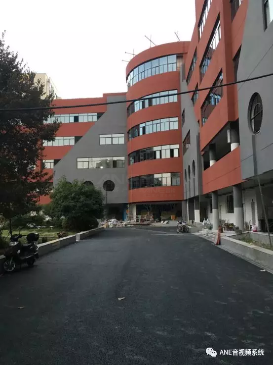 劉家大堰小學校園廣播系統(tǒng) 劉家大堰小學校園廣播系統(tǒng)